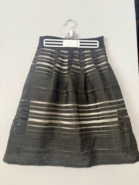 Forever 21 Contemporary Black Shadow Stripe Fit & Flare Midi Skirt